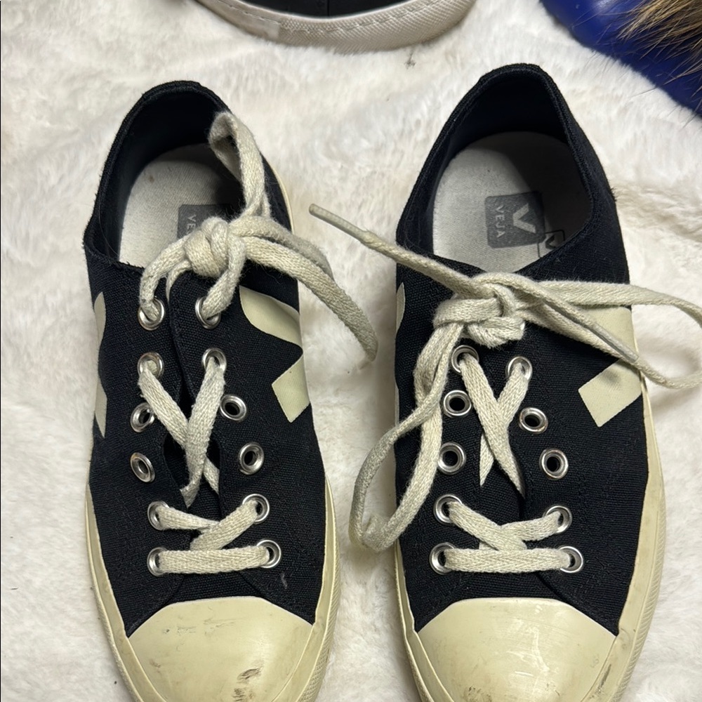 Veja Black and Cream Sneakers with Vintage Style